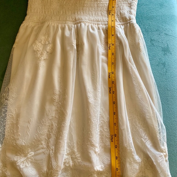 Strapless Dress. - Picture 4 of 6